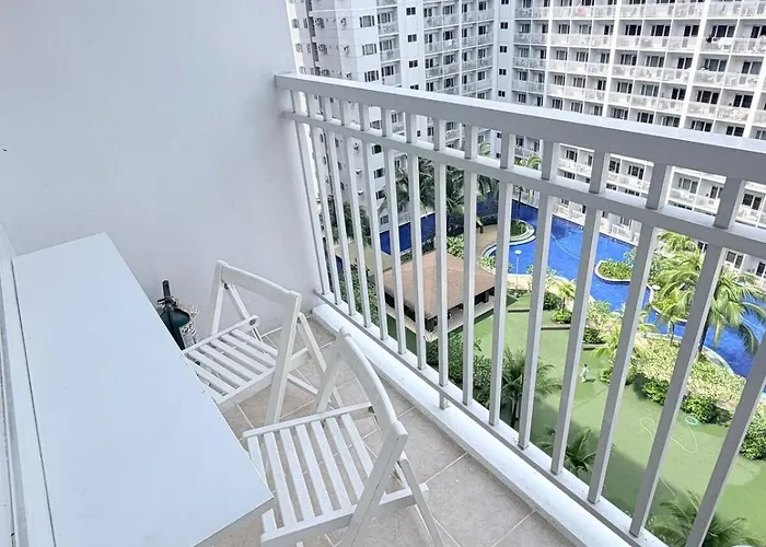 S1 Rm 1132 Nest In Shore 1 Residences 2 Bedroom Poolview Manila