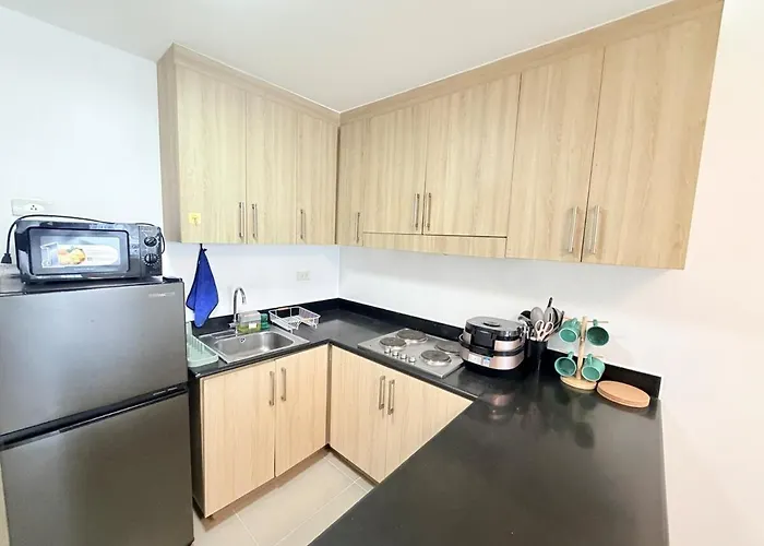 S1 Rm 1132 Nest In Shore 1 Residences 2 Bedroom Poolview Apartment *