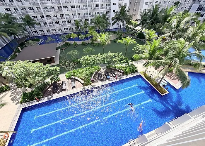 S1 Rm 1132 Nest In Shore 1 Residences 2 Bedroom Poolview Apartment *
