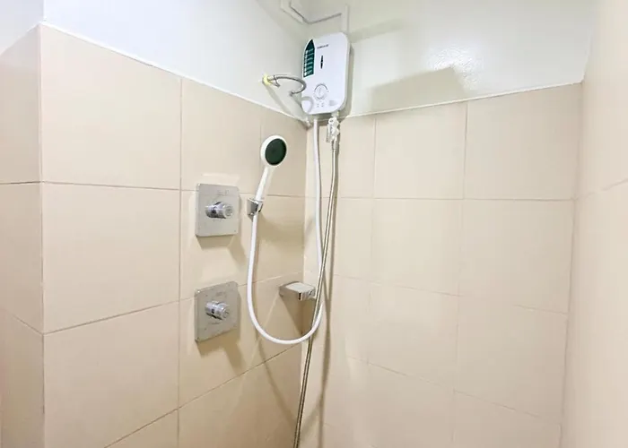 S1 Rm 1132 Nest In Shore 1 Residences 2 Bedroom Poolview * Manila
