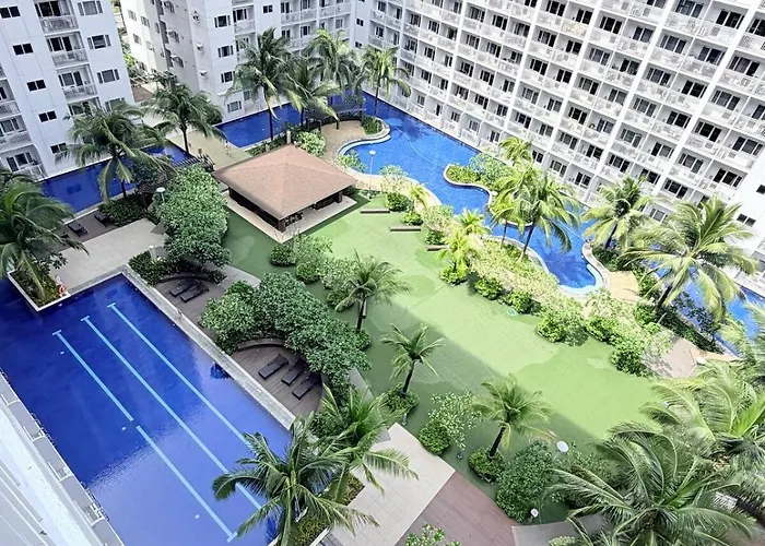 S1 Rm 1132 Nest In Shore 1 Residences 2 Bedroom Poolview Apartment