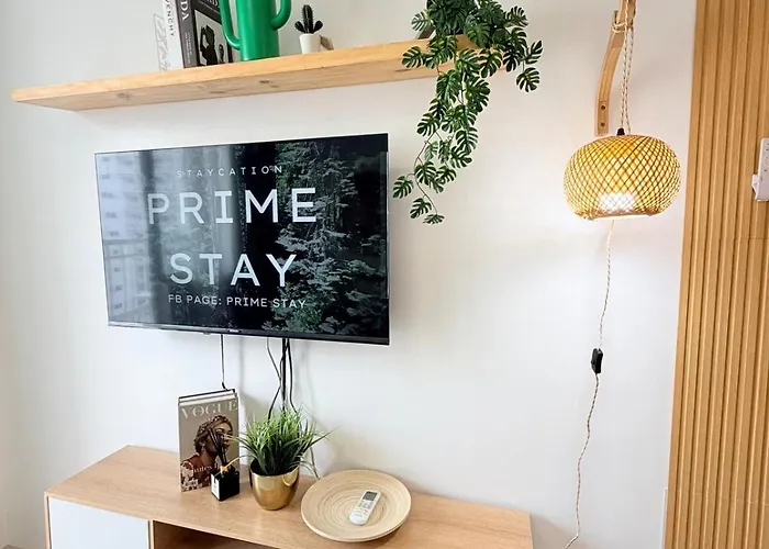 S1 Rm 1132 Nest In Shore 1 Residences 2 Bedroom Poolview *