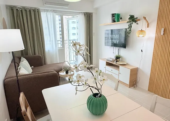 S1 Rm 1132 Nest In Shore 1 Residences 2 Bedroom Poolview * Manila