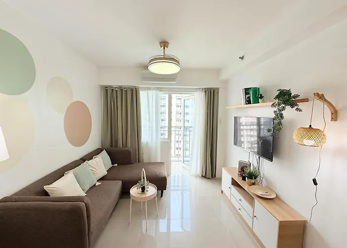S1 Rm 1132 Nest In Shore 1 Residences 2 Bedroom Poolview *